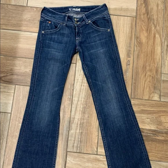 Gently used womens Hudson mid rise baby bootcut size 26 jeans - Picture 2 of 7